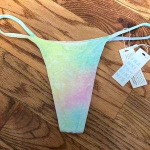 Frankie’s Bikini Bottom Size M NWT never worn!!